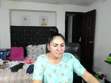 Stripchat Adult Webcam of mature_bigboobs10