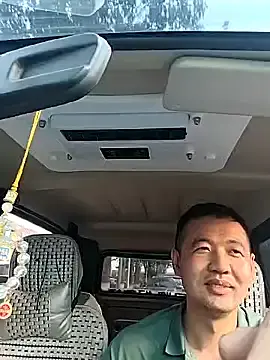 Stripchat Sex Cam of huanhuanaaaaa