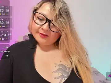 Stripchat Best Webcam of Kharla_Marin