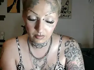 Stripchat Nude Webcam of RoxxyInk