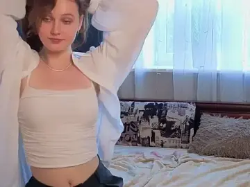 Stripchat Sex Cam of RubieHeiser