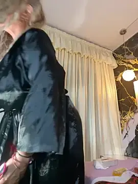 Stripchat Free Porn Cam of scarlett_sexx69