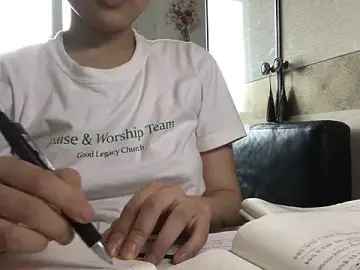 Stripchat Best live sex cam show of hypekittyboy