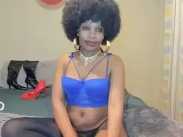 Stripchat Live Sex of AfricanSquirtingQueen
