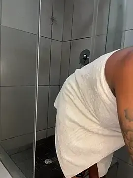 Stripchat Live Sex of InkLady444