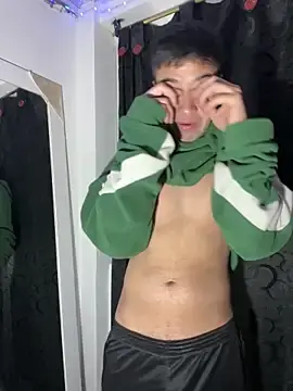 Stripchat Free Live Porn of JULIANHOTSEX