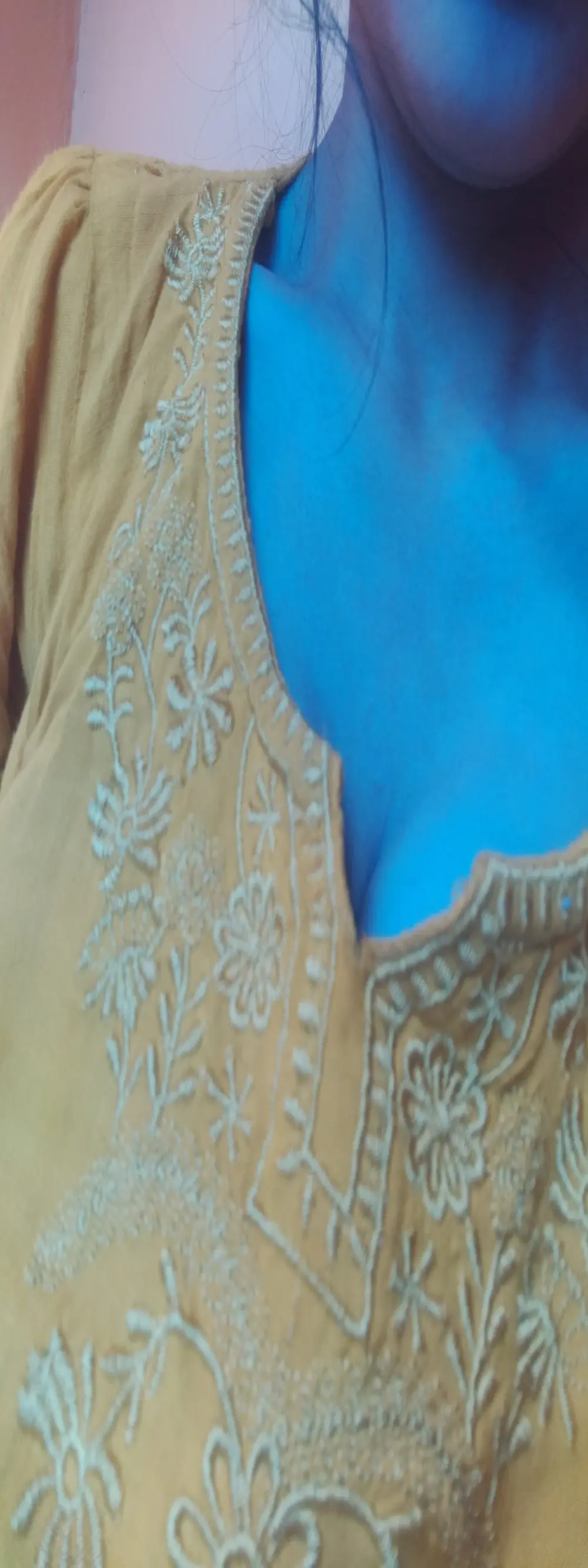 Neha_089