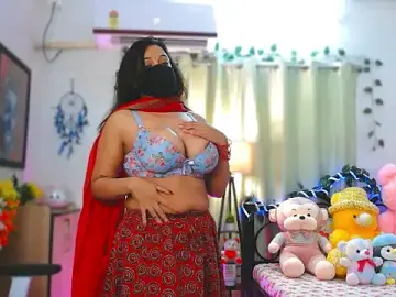 Stripchat Live Sex Cam of thyAnvi