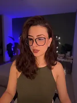 Stripchat Live Porn of EmaSaenz