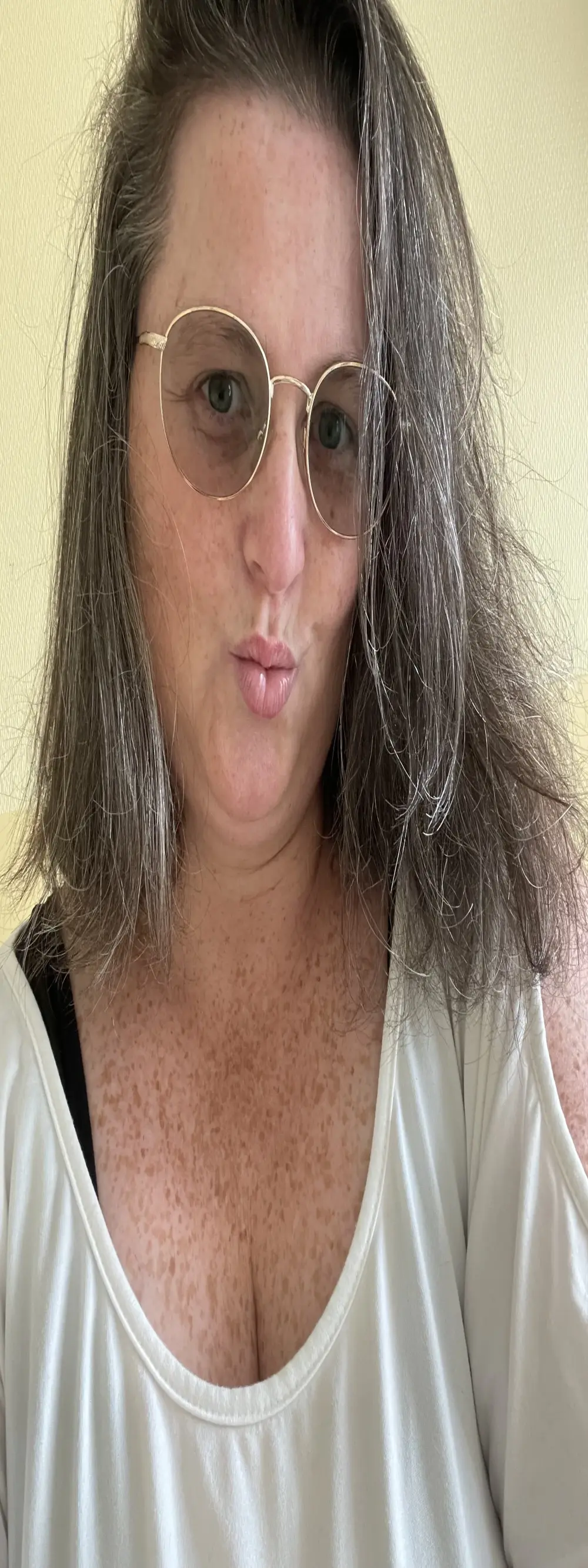 bea_french_curvy
