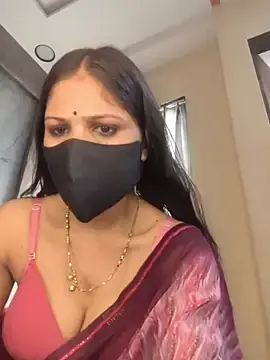 Stripchat Nude Webcam of kaira_noty
