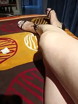 Stripchat Live Sex Cam of monyhoy