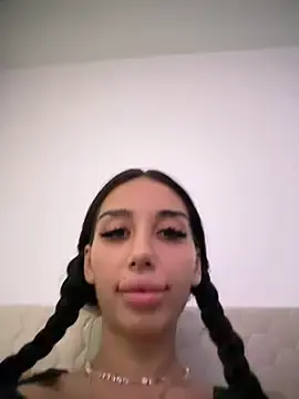 Stripchat Sex Chat of BlueEyes_BB