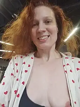 Stripchat Live Sex Cam of Exhibitionsplit