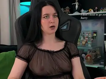 Stripchat Live Porn of KiraLiLime