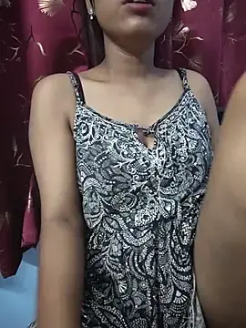 Stripchat Free Porn Cam of Menaxi_Baby7