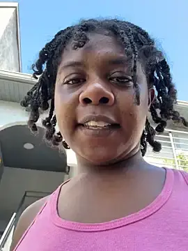 Stripchat Watch Live Sex Cams of Ebony_Queeen