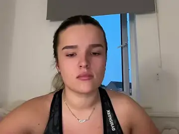 Stripchat Free Porn Cam of maisiesmithx