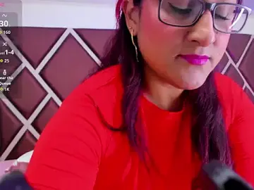 Stripchat Nude Webcam of nahala_23