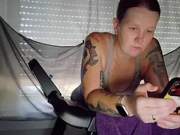 Stripchat Live Sex Cam of wetgerman_2