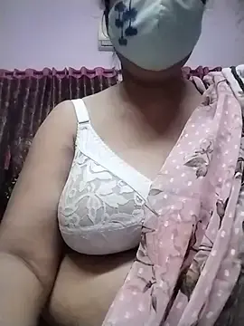 Stripchat Sex Cam of Zioo1