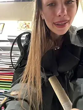 Stripchat Private Sex Chat of Olivia_Jemison