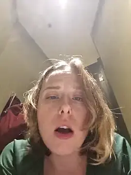 Stripchat Watch Live Sex Cams of Public_Katrisha