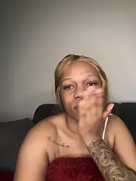 Stripchat Live Sex of BonnyMolhada