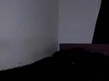 Stripchat Live Sex Cam of HeellBoy_