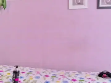 Stripchat Free Porn Cam of YuliethPetite