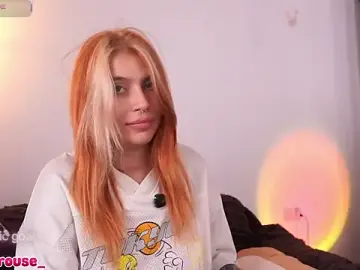 Stripchat Live Sex of YunoRose_