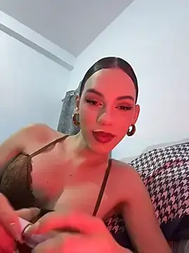 Stripchat Live Sex of Carlita_cute