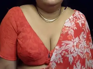 Stripchat Sex Chat of LouleyRani_