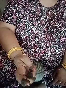 Stripchat Live Sex Cam of Simran_008