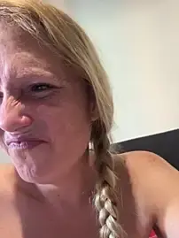 Stripchat Best live sex cam show of MoniqueLaFee