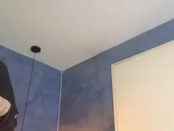 Stripchat Free Porn Cam of miss_merly_01
