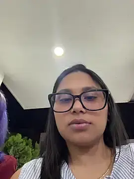 Stripchat Sex Cam of Cuteprincess21
