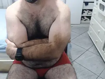 Stripchat Sex Cam of MysterBearMG