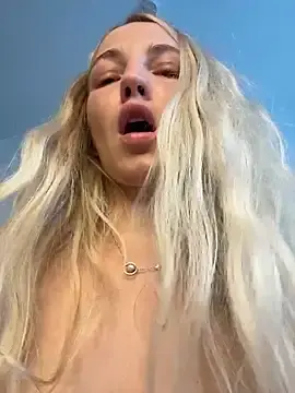 Stripchat Live Porn of Adelina0001