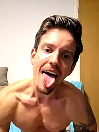 Stripchat Live Sex Cam of Mystery_Mark
