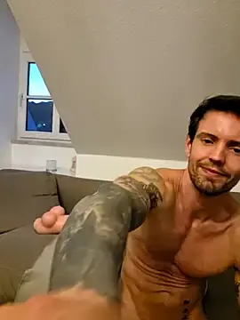 Stripchat Live Porn of Mystery_Mark