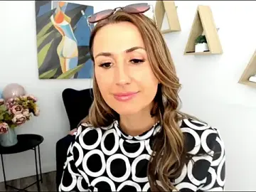 Stripchat Best live sex cam show of PassionGlow