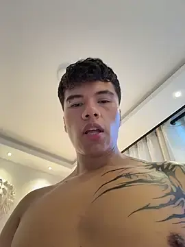 Stripchat Live Sex of Logan_smith1