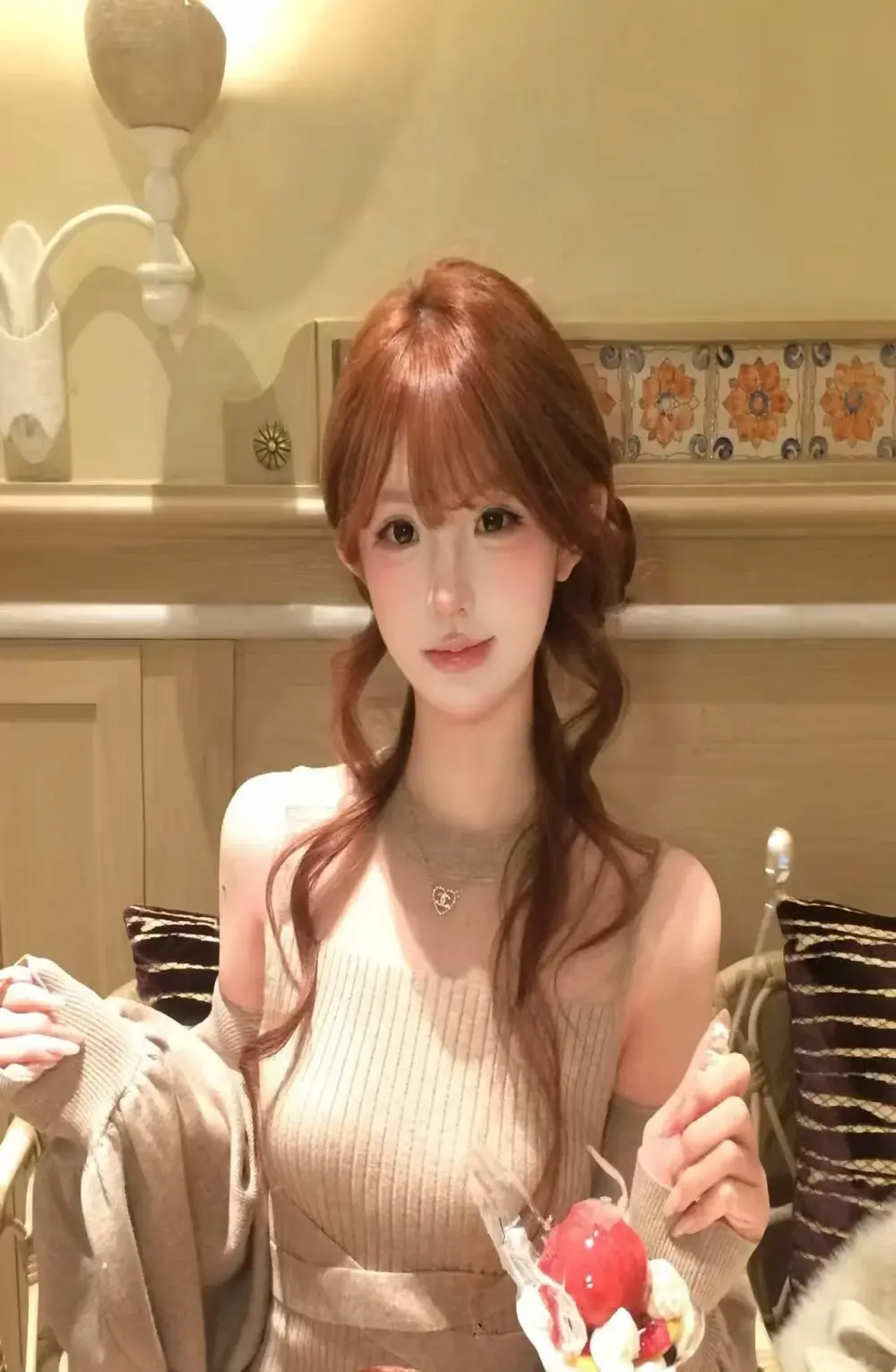 nana-899