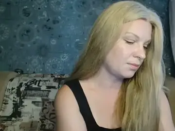 Stripchat Best Webcam of BlondeFox