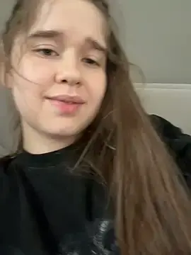 Stripchat Free Porn Cam of HornyGirlH