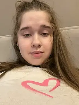 Stripchat Free Live Porn of HornyGirlH