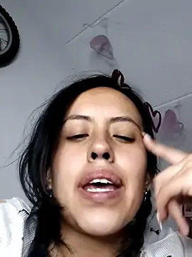 Stripchat Watch Live Sex Cams of Queen_Ashly