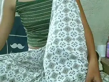 Stripchat Live Sex Cam of PinaySkinnyGirl