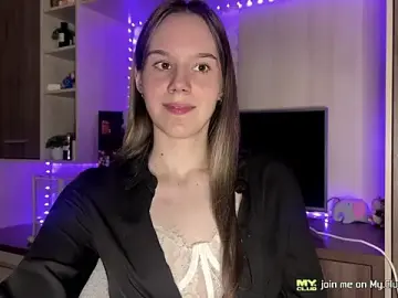 Stripchat Free Live Porn of RinaRight__